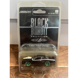 Black Bandit 1971 Dodge Charger Super Bee green machine
