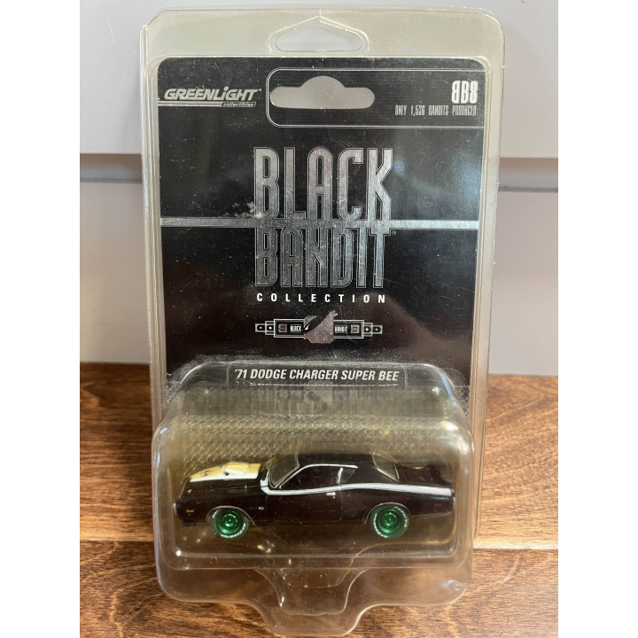 Black Bandit 1971 Dodge Charger Super Bee green machine