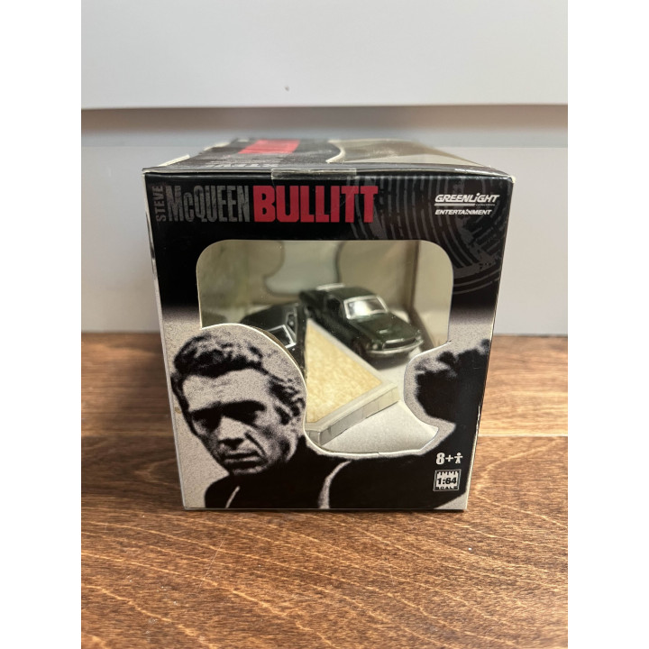 Steve McQueen Bullitt 1968 Mustang Green Machine